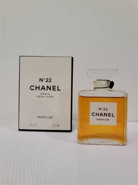 chanel no 22 1990s|Chanel No. 22 .